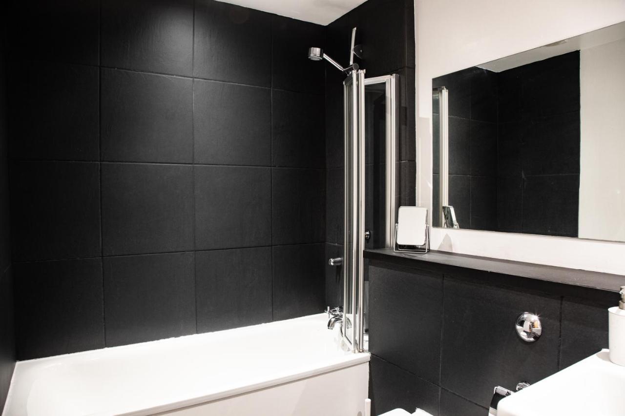 Modern Merchant City Apartment By George Square Glasgow Kültér fotó